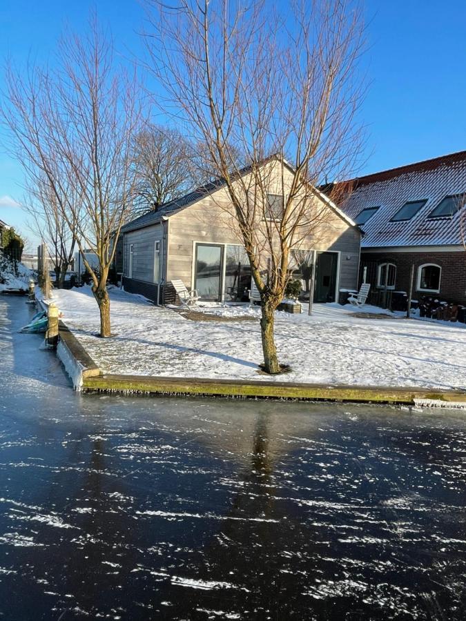 Mooi Prachtig Gelegen Aan Het Water Ferienhaus